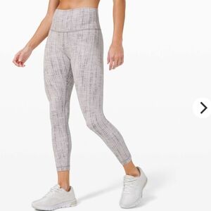 #49 Lululemon Wunder Under High-Rise Tight 25" *Luxtreme Size 10